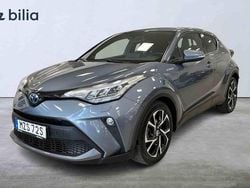 Grå Begagnad 2020 Toyota C-HR Edition SUV | 224 900 kr (Marknadspris)