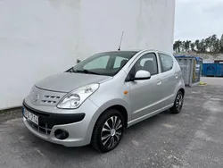 Silver Begagnad 2009 Nissan Pixo Halvkombi | 29 900 kr