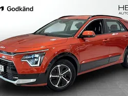 Orange Begagnad 2022 Kia Niro SUV | 289 900 kr (Superpris)