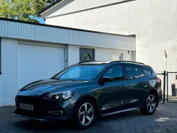 Grå (gråmetllic) Begagnad 2020 Ford Focus Active Kombi | 142 500 kr (Marknadspris)