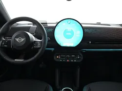 Röd Begagnad 2024 Mini Aceman SUV | 489 900 kr