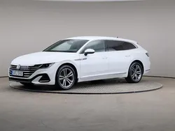 Vit Begagnad 2021 VW Arteon R-line Kombi | 275 000 kr (Marknadspris)