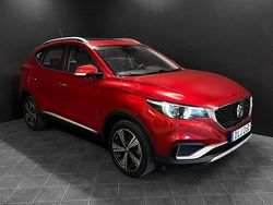 Röd Begagnad 2020 MG ZS Luxury Sedan | 159 700 kr