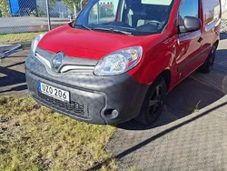 Röd Begagnad 2018 Renault Kangoo Minibuss | 85 000 kr (Bra pris)