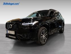 Svart Begagnad 2023 Volvo XC90 Plus SUV | 659 000 kr (Marknadspris)