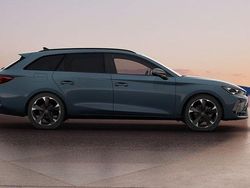 Blå (fiord blue) Ny 2025 Cupra Leon Kombi | 324 500 kr (Superpris)