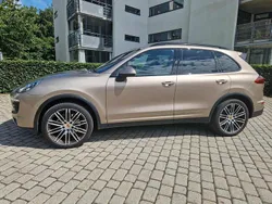 Brun Begagnad 2015 Porsche Cayenne SUV | 379 500 kr (Marknadspris)