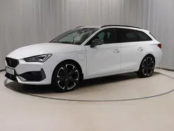 Vit Begagnad 2024 Cupra Leon VZ Kombi | 309 900 kr (Bra pris)