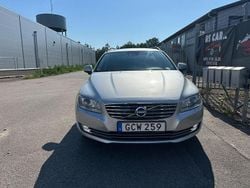Silver Begagnad 2016 Volvo V70 Momentum Kombi | 129 500 kr (Marknadspris)