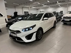 Vit Begagnad 2022 Kia Ceed Sportswagon Advance Kombi | 279 900 kr (Dyr)