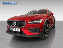 Begagnad 2023 Volvo V60 CC Kombi | 439 000 kr (Dyr)