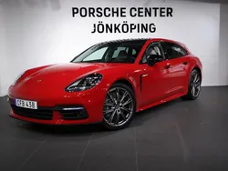 Röd (red) Begagnad 2019 Porsche Panamera Sport Turismo Sedan | 750 000 kr