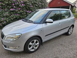Silver Begagnad 2012 Skoda Fabia Elegance Halvkombi | 45 000 kr (Marknadspris)