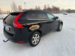 Svart Begagnad 2013 Volvo XC60 Momentum SUV | 124 500 kr (Lite dyr)