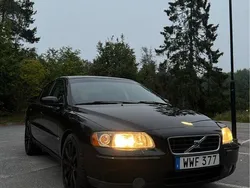 Svart Begagnad 2006 Volvo S60 Kinetic Sedan | 45 000 kr (Dyr)