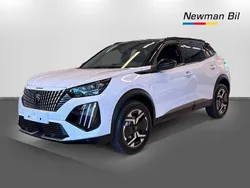 Vitmetallic/svart tak Begagnad 2024 Peugeot 2008 GT SUV | 299 700 kr (Lite dyr)