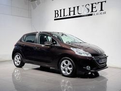 Svart Begagnad 2013 Peugeot 208 Halvkombi | 49 900 kr (Marknadspris)