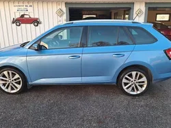 Blå Begagnad 2014 Skoda Fabia Elegance Kombi | 99 000 kr (Marknadspris)