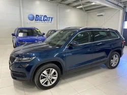 Blå Begagnad 2019 Skoda Kodiaq Adventure SUV | 299 899 kr (Marknadspris)