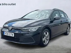 Svart Begagnad 2021 VW Golf VIII Kombi | 219 900 kr (Marknadspris)