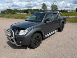 Grå Begagnad 2012 Nissan Navara Pickup | 120 000 kr (Marknadspris)