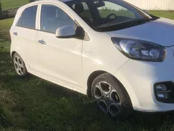 Vit Begagnad 2015 Kia Picanto Sport Halvkombi | 48 000 kr (Bra pris)