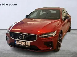 Röd Begagnad 2019 Volvo S60 R-Design Sedan | 309 900 kr (Lite dyr)