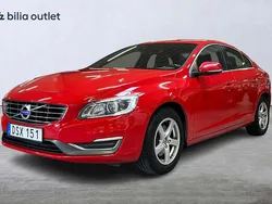 Röd Begagnad 2014 Volvo S60 Momentum Sedan | 149 900 kr (Marknadspris)