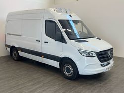 Vit Begagnad 2020 Mercedes Sprinter Van | 279 000 kr