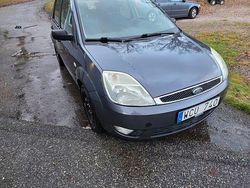 Begagnad 2005 Ford Fiesta Halvkombi | 19 000 kr (Bra pris)