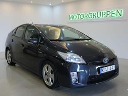 Mörkgrå (grå) Begagnad 2010 Toyota Prius Halvkombi | 84 900 kr (Marknadspris)
