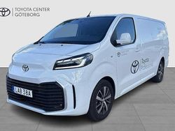 Vit Begagnad 2024 Toyota Proace Van | 419 900 kr (Dyr)