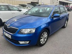 Blå Begagnad 2013 Skoda Octavia Kombi | 79 900 kr (Dyr)