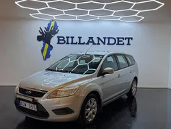 Grå Begagnad 2010 Ford Focus Trend Kombi | 34 900 kr (Marknadspris)