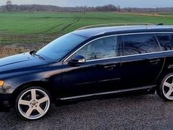 Svartmettalic Begagnad 2010 Volvo V70 Summum Kombi | 55 000 kr (Bra pris)