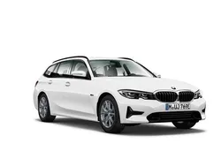 Vit Begagnad 2022 BMW 330e Sport Line Kombi | 294 500 kr (Superpris)