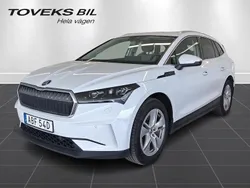 Vit Begagnad 2023 Skoda Enyaq iV SUV | 409 900 kr (Marknadspris)