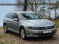 Silver Begagnad 2015 VW Passat Kombi | 150 000 kr (Marknadspris)
