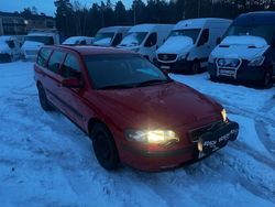 Röd Begagnad 2000 Volvo V70 Kombi | 29 900 kr (Dyr)