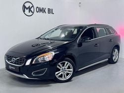Svart Begagnad 2011 Volvo V60 Momentum Kombi | 87 900 kr (Bra pris)