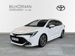 Vit Begagnad 2024 Toyota Corolla Style Kombi | 359 900 kr (Dyr)