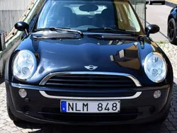 Svart Begagnad 2007 Mini ONE Halvkombi | 41 800 kr (Bra pris)