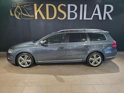 Ljusgrå Begagnad 2013 VW Passat R-line Kombi | 115 000 kr (Lite dyr)
