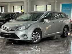 Ljusgrå (grå) Begagnad 2012 Toyota Avensis Business Edition Kombi | 69 900 kr (Lite dyr)