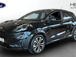 Svart (grey) Begagnad 2022 Ford Puma Gen-E ST-Line SUV | 219 900 kr (Marknadspris)
