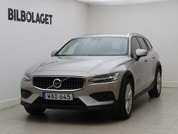 Silver Begagnad 2024 Volvo V60 CC Core Kombi | 409 800 kr (Marknadspris)