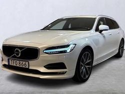 Vit Begagnad 2019 Volvo V90 Momentum Kombi | 309 000 kr (Dyr)