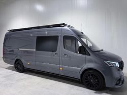 Grå Begagnad 2024 Mercedes Sprinter Van | 1 748 750 kr