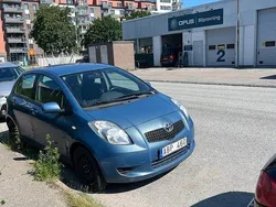 Grå Begagnad 2007 Toyota Yaris Halvkombi | 30 000 kr (Marknadspris)