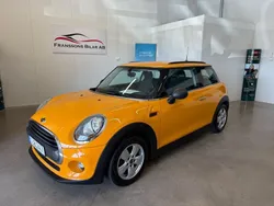 Orange Begagnad 2017 Mini ONE Salt Halvkombi | 114 900 kr (Marknadspris)